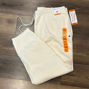 Champion Heavyweight Women’s Joggers ( 2XL  )